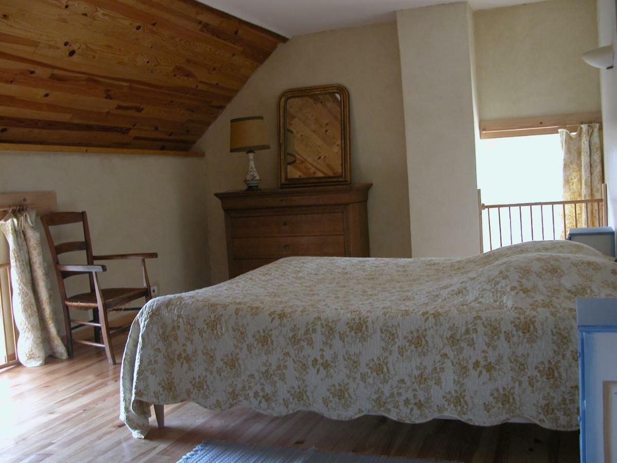 Domaine Du Haul Bed & Breakfast Catteville Exterior photo